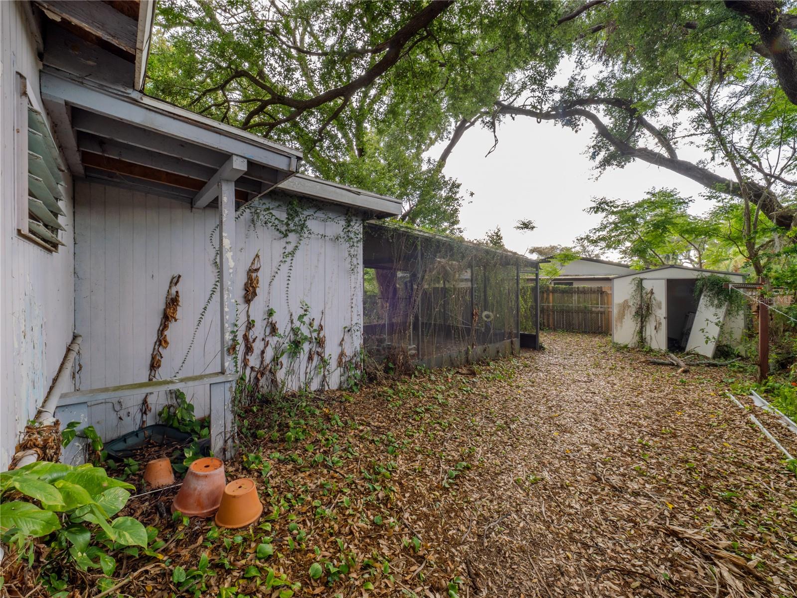 Image 24 of 27 For 313 Beverly Boulevard