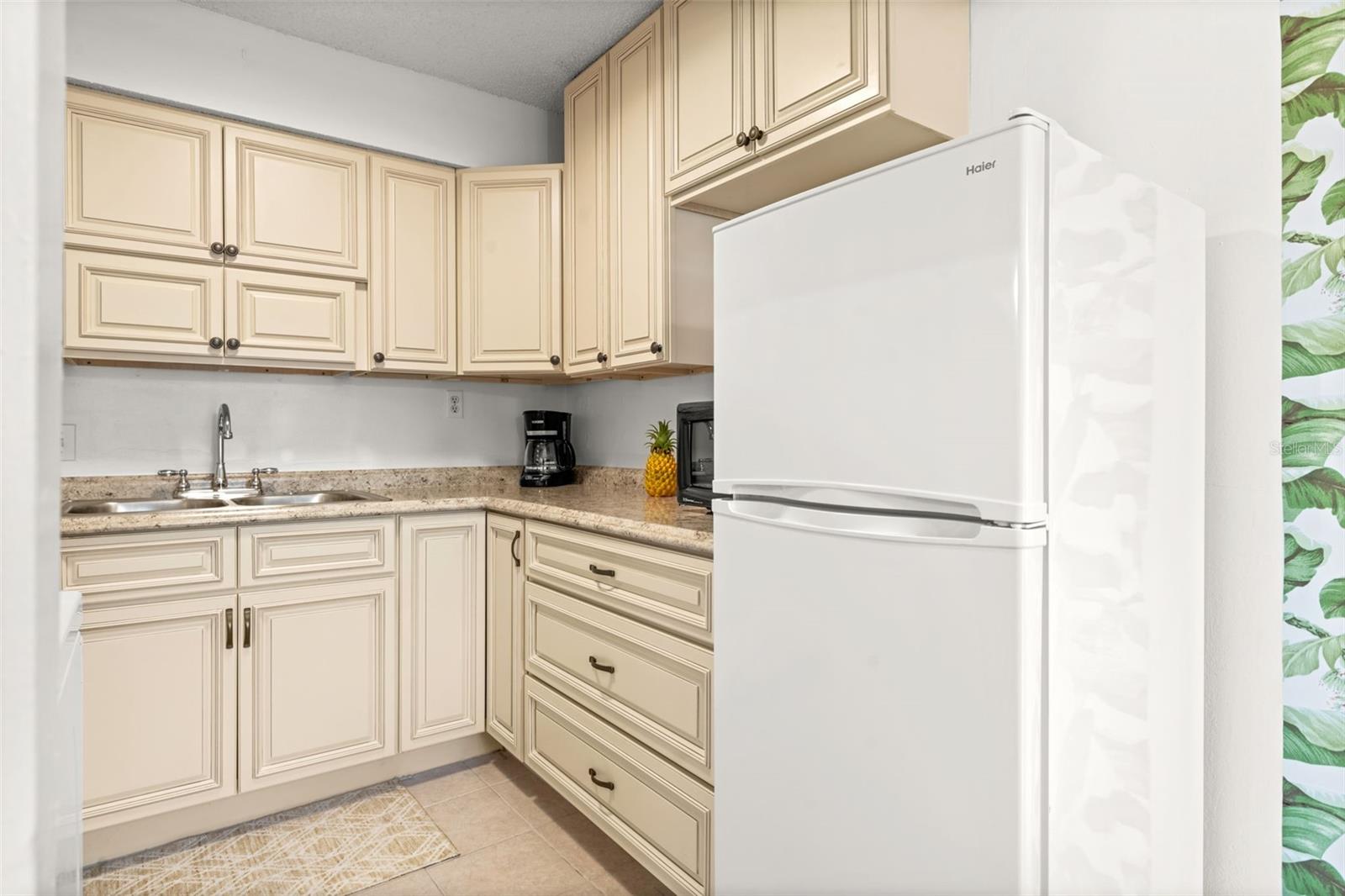 Image 10 of 30 For 4215 Bay Drive 1806d