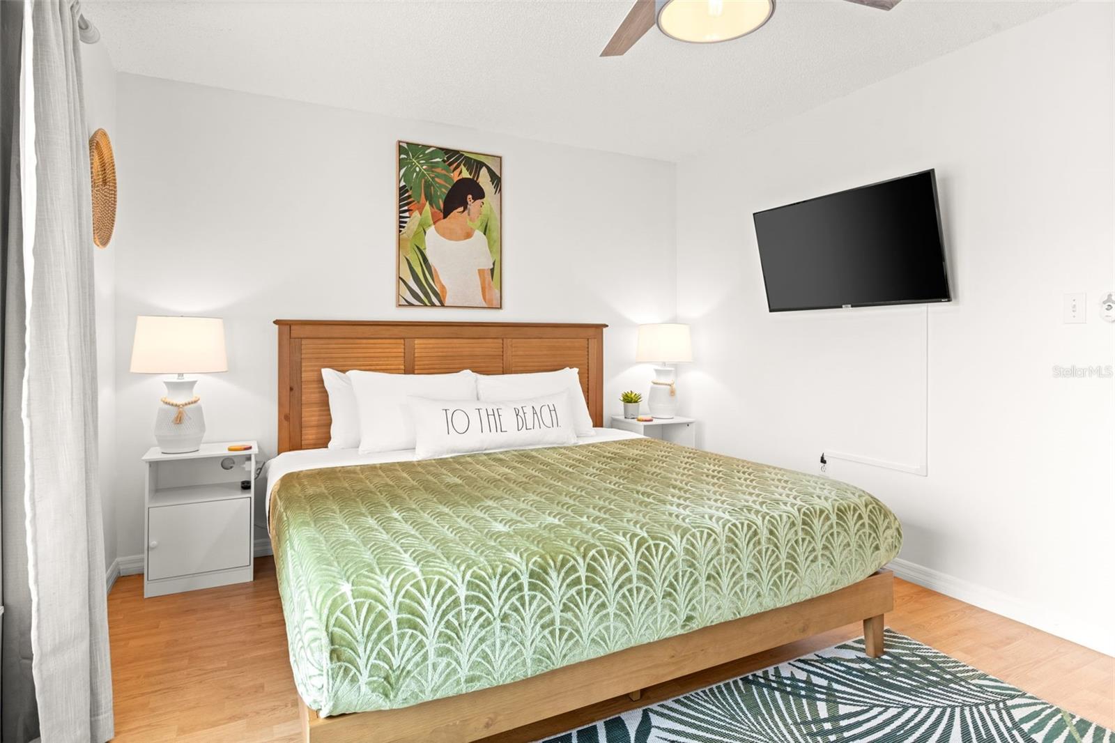 Image 14 of 30 For 4215 Bay Drive 1806d