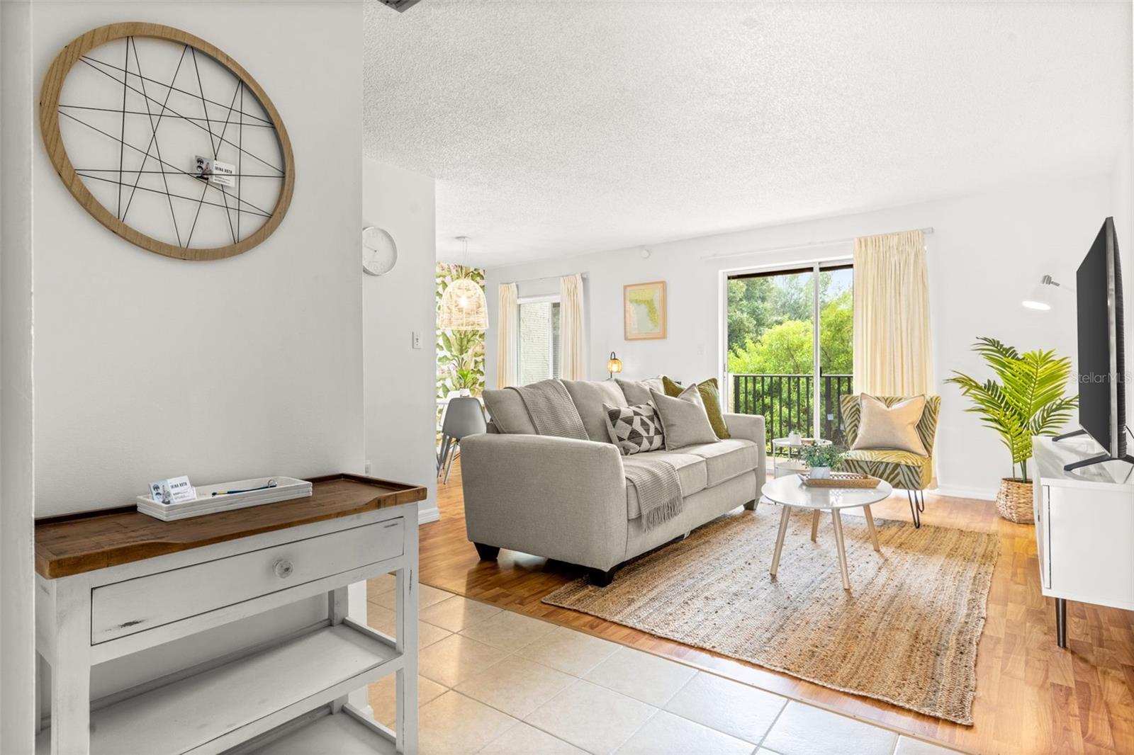 Image 2 of 30 For 4215 Bay Drive 1806d