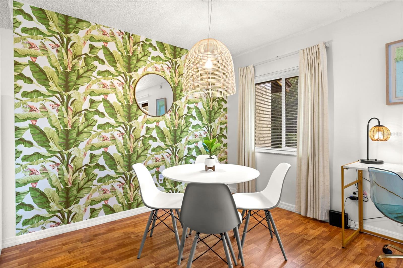 Image 8 of 30 For 4215 Bay Drive 1806d