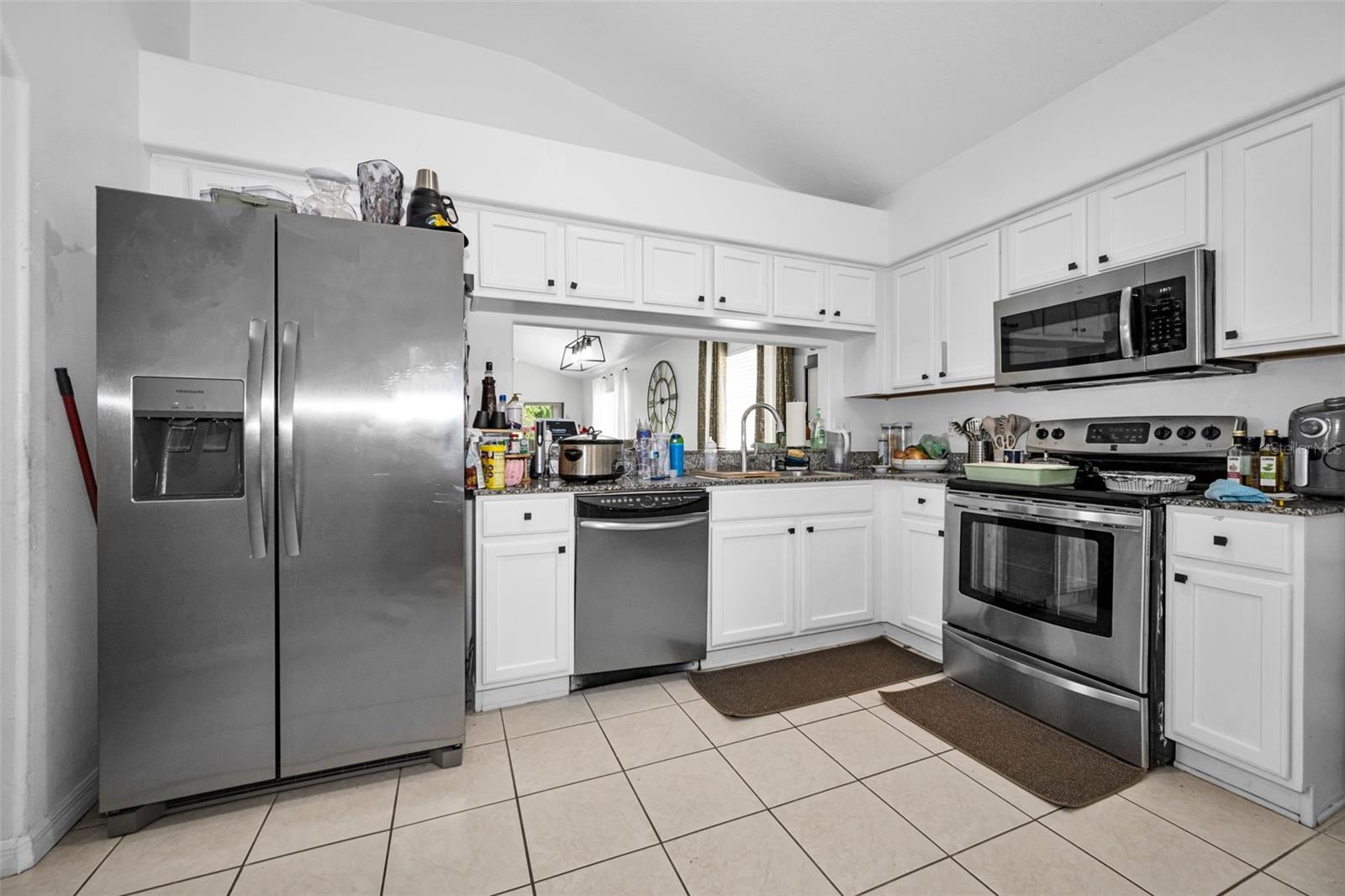 Image 13 of 60 For 25841 Crippen Drive