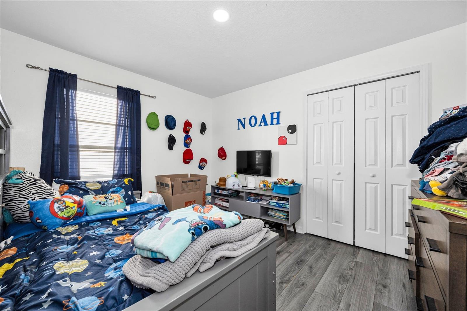 Image 23 of 60 For 25841 Crippen Drive