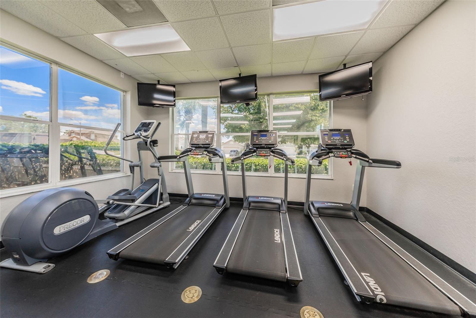 Image 37 of 60 For 25841 Crippen Drive