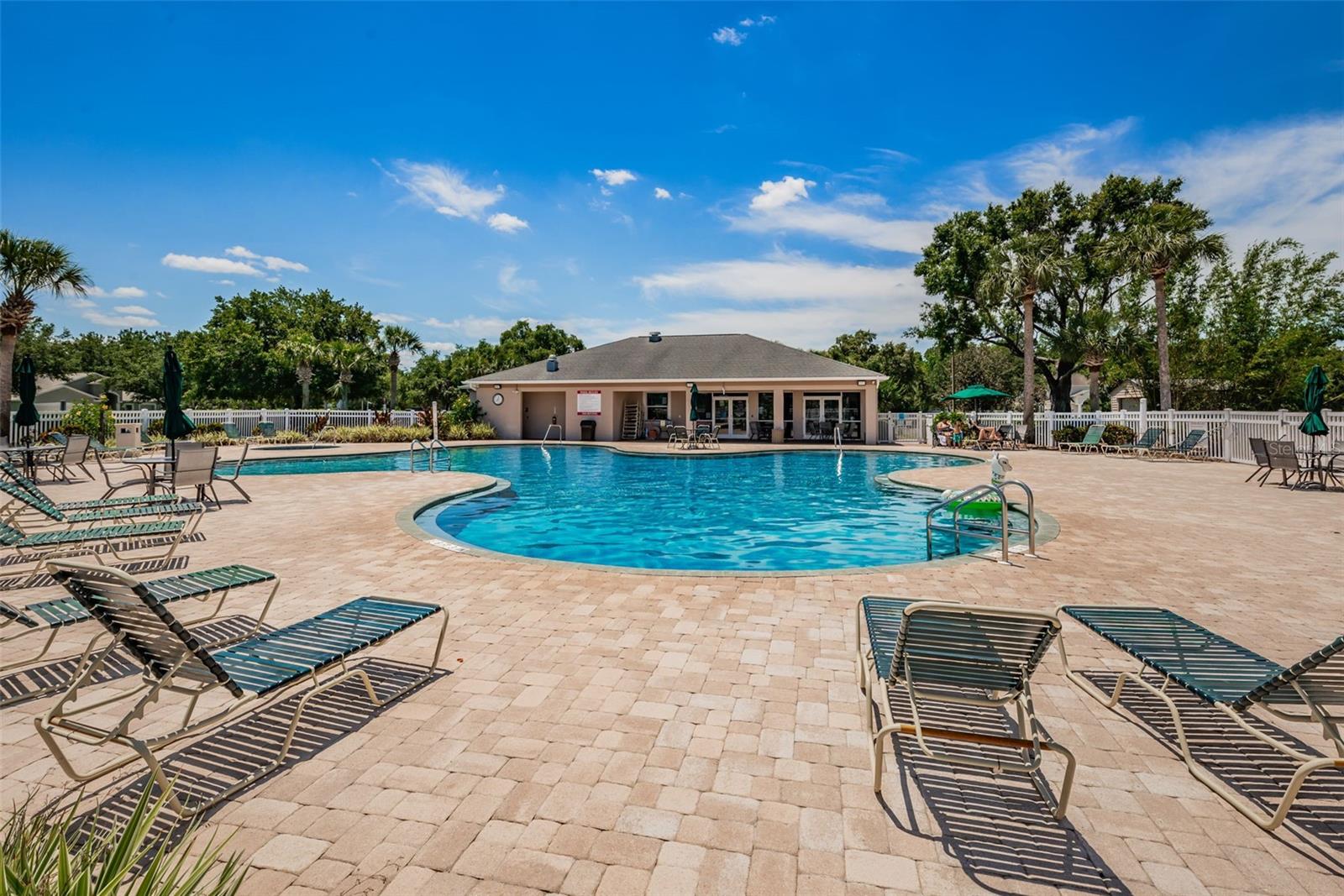 Image 42 of 60 For 25841 Crippen Drive