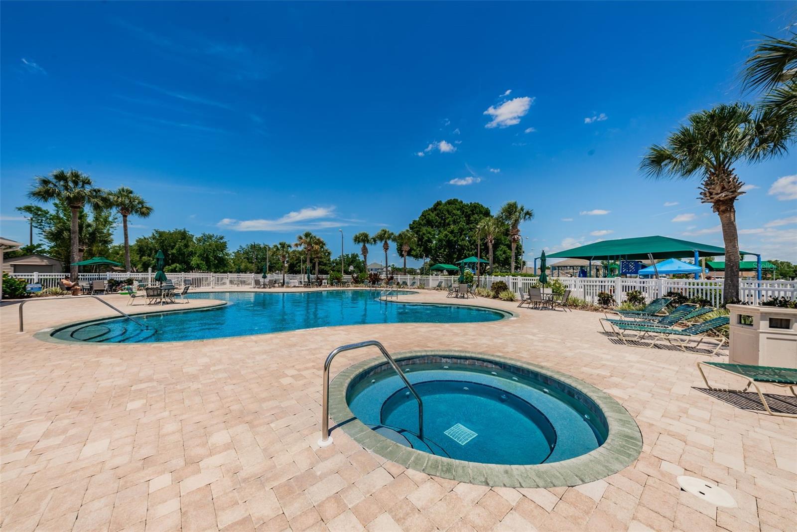 Image 44 of 60 For 25841 Crippen Drive