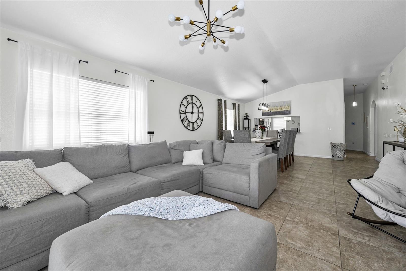 Image 6 of 60 For 25841 Crippen Drive