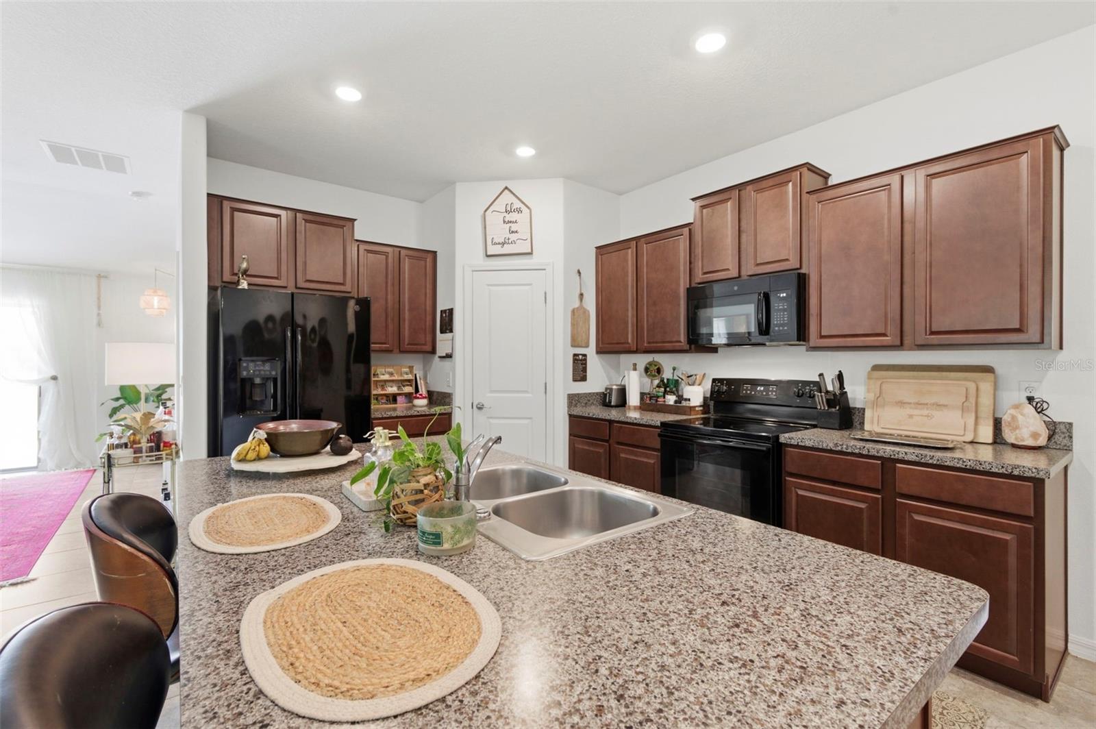 Image 11 of 37 For 12611 Lemon Pepper Drive