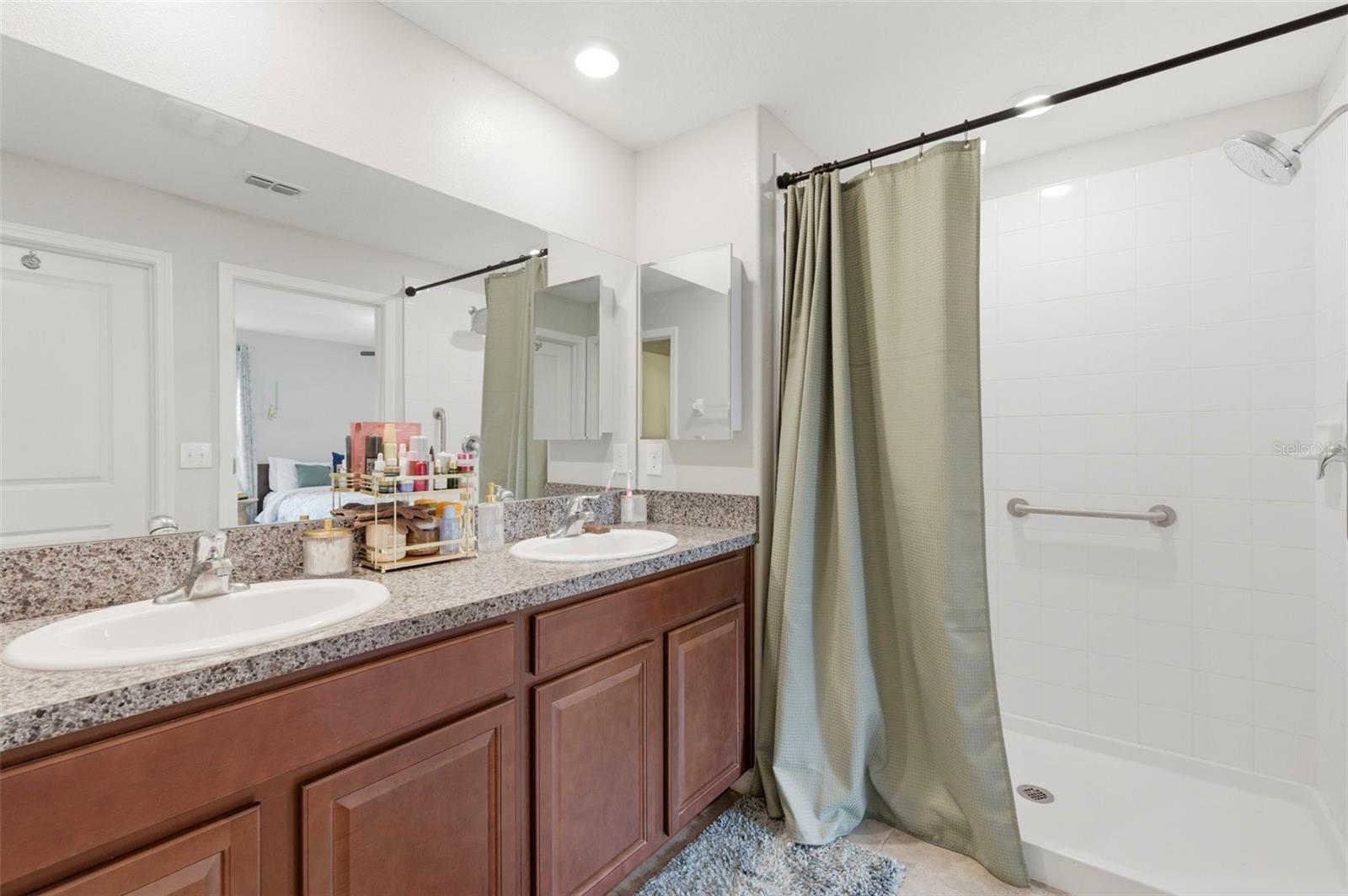 Image 28 of 37 For 12611 Lemon Pepper Drive