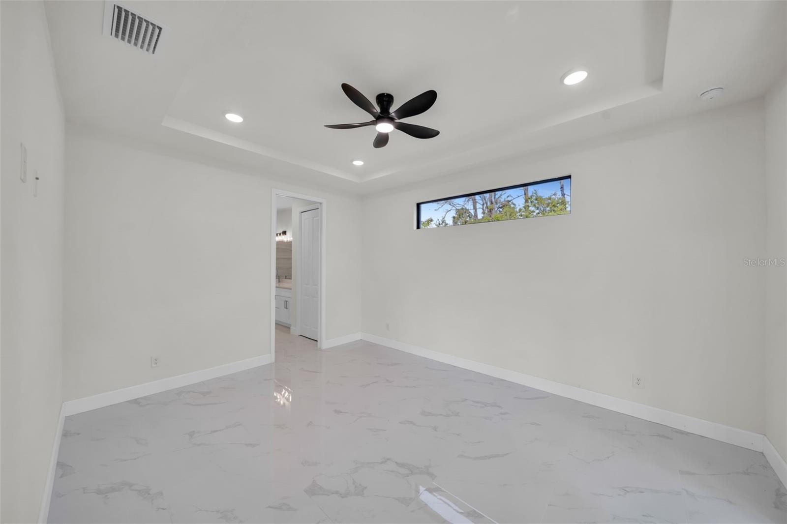 Image 12 of 23 For 446 Skyland Lane