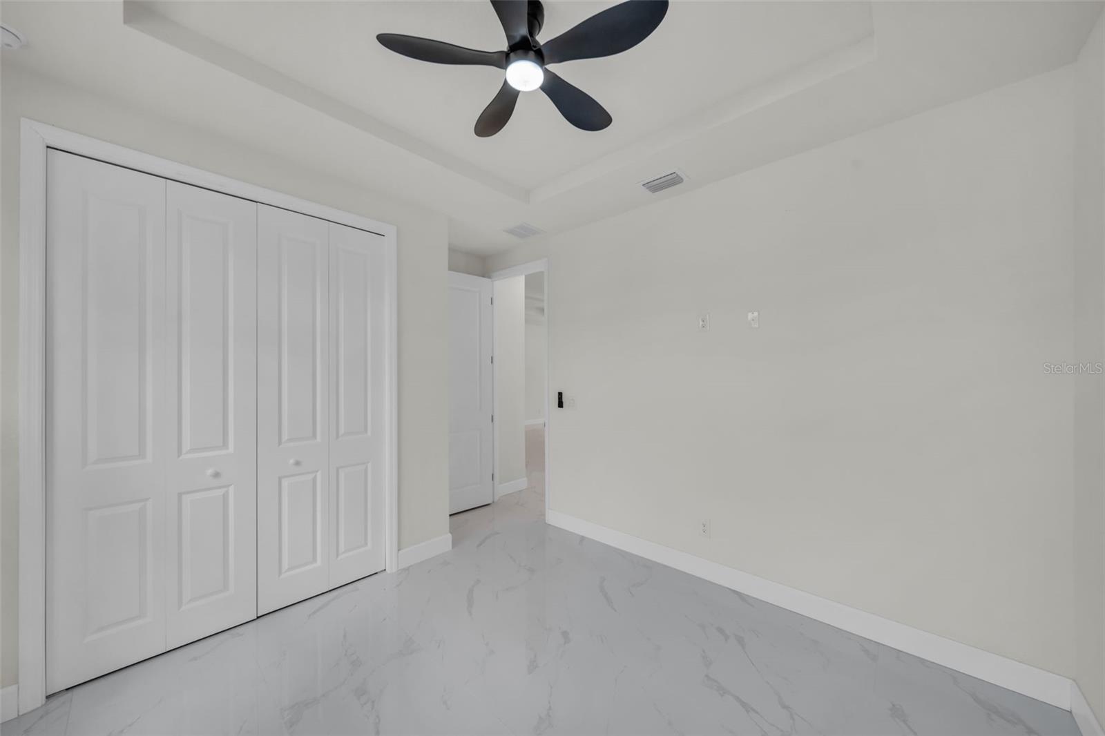 Image 17 of 23 For 446 Skyland Lane