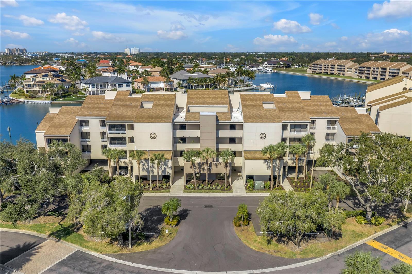 Image 2 of 55 For 2795 Kipps Colony Drive S 305