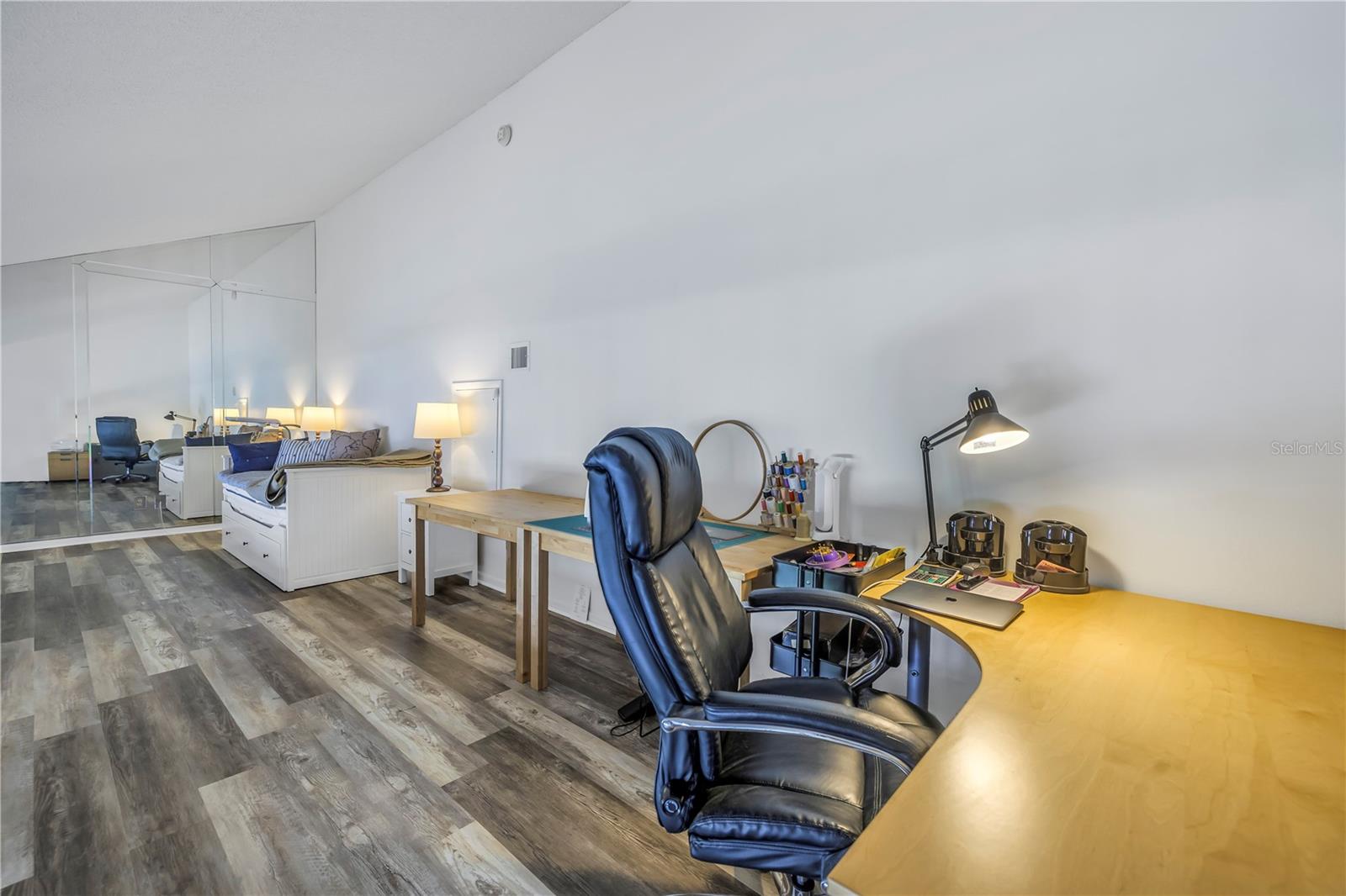 Image 46 of 55 For 2795 Kipps Colony Drive S 305