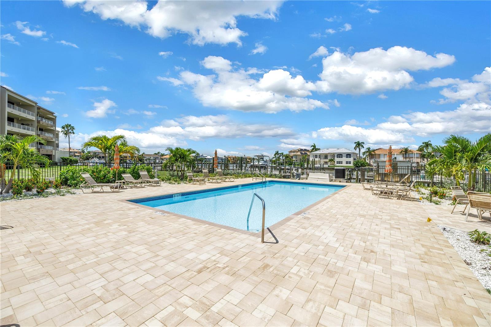 Image 51 of 55 For 2795 Kipps Colony Drive S 305