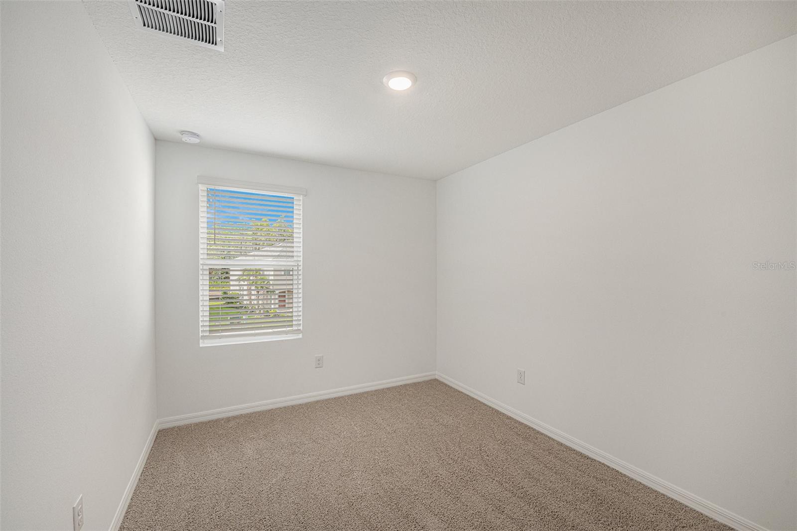 Image 11 of 17 For 34195 Polacca Lane