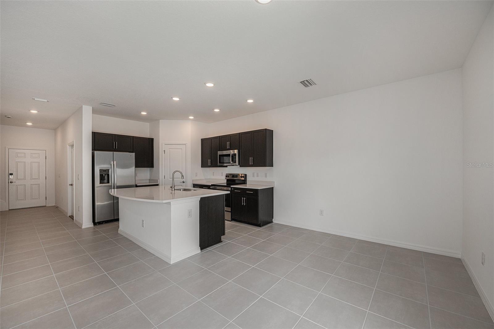 Image 3 of 17 For 34195 Polacca Lane