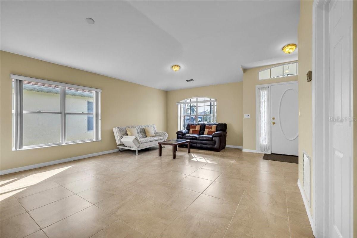 Image 10 of 74 For 8571 Gassner Way