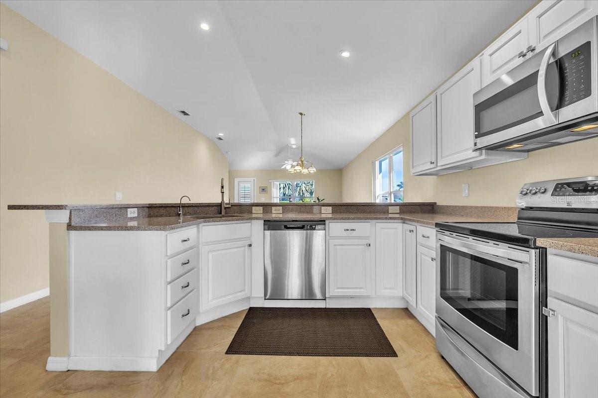 Image 14 of 74 For 8571 Gassner Way