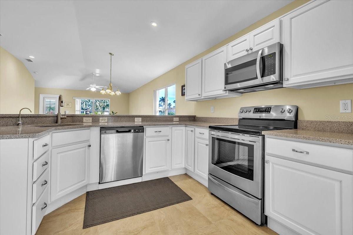 Image 15 of 74 For 8571 Gassner Way