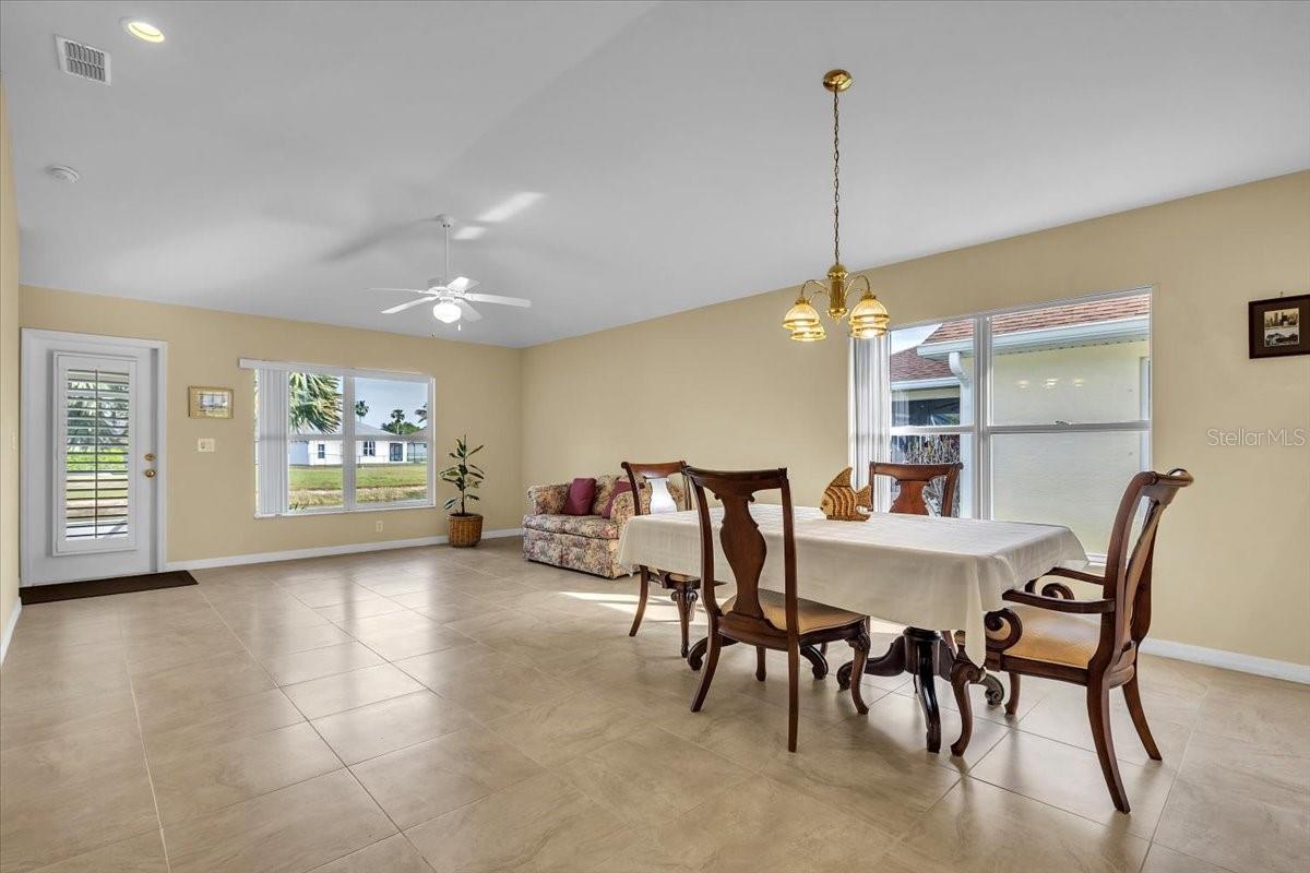 Image 21 of 74 For 8571 Gassner Way