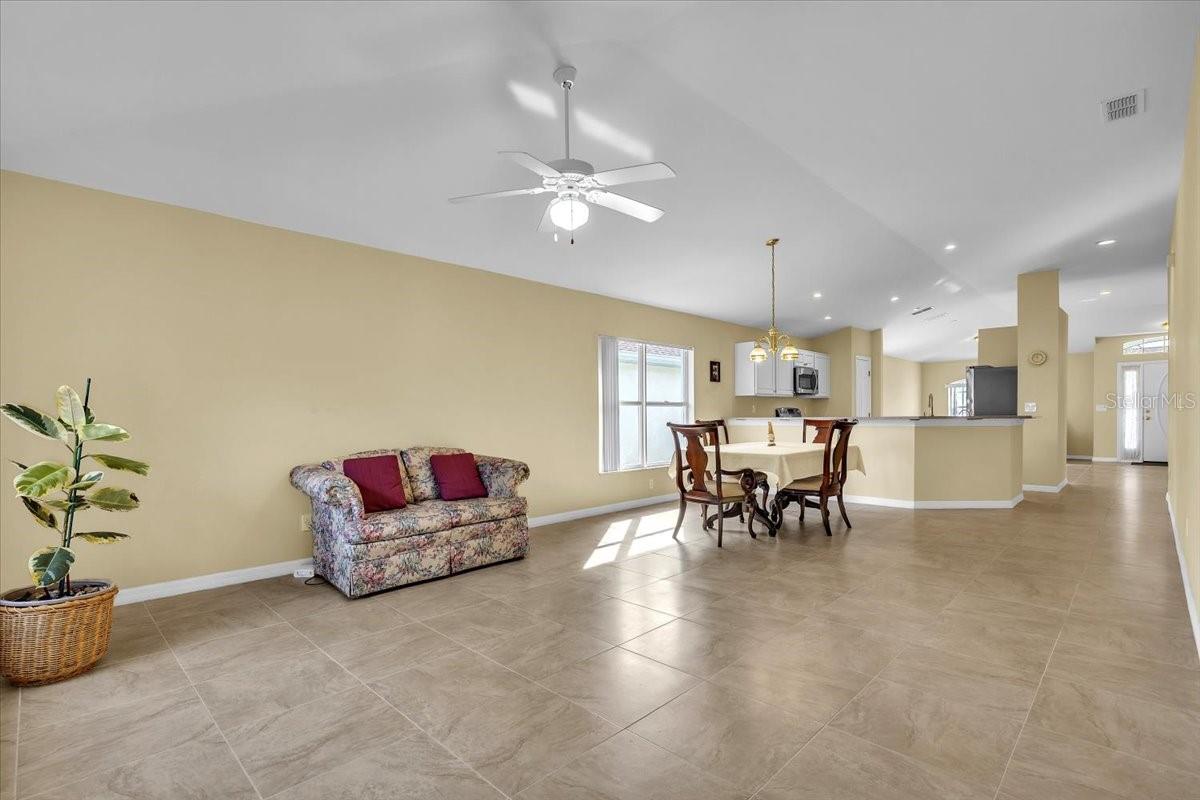 Image 24 of 74 For 8571 Gassner Way