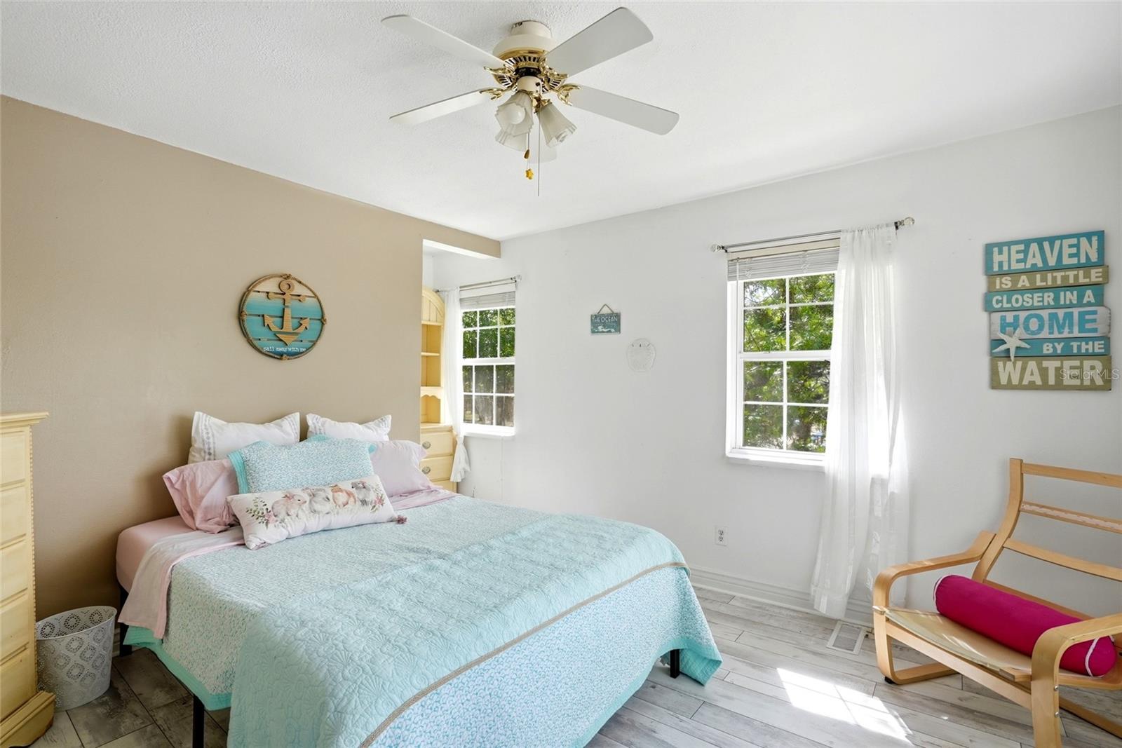 Image 27 of 41 For 516 5th Avenue N