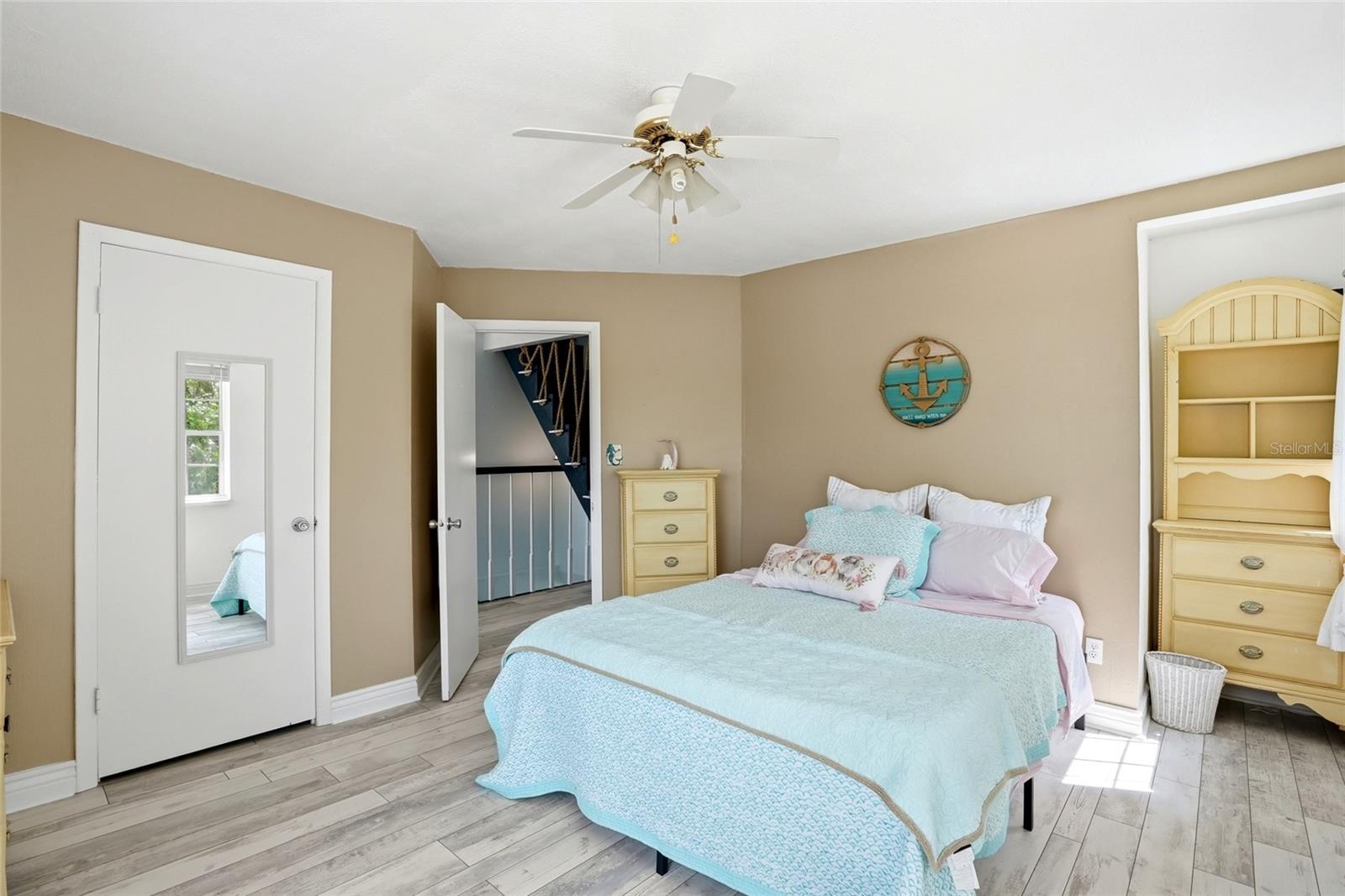 Image 29 of 41 For 516 5th Avenue N