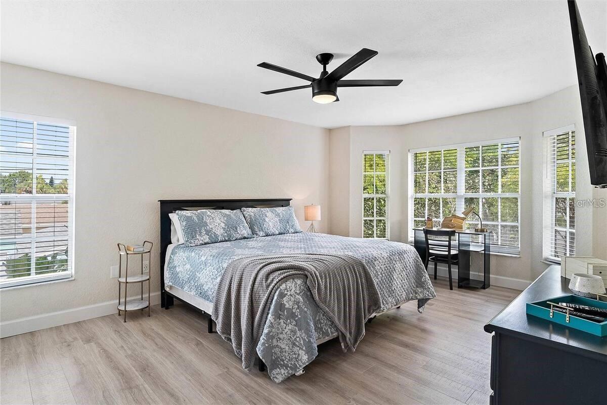 Image 17 of 37 For 7615 Coquina Way