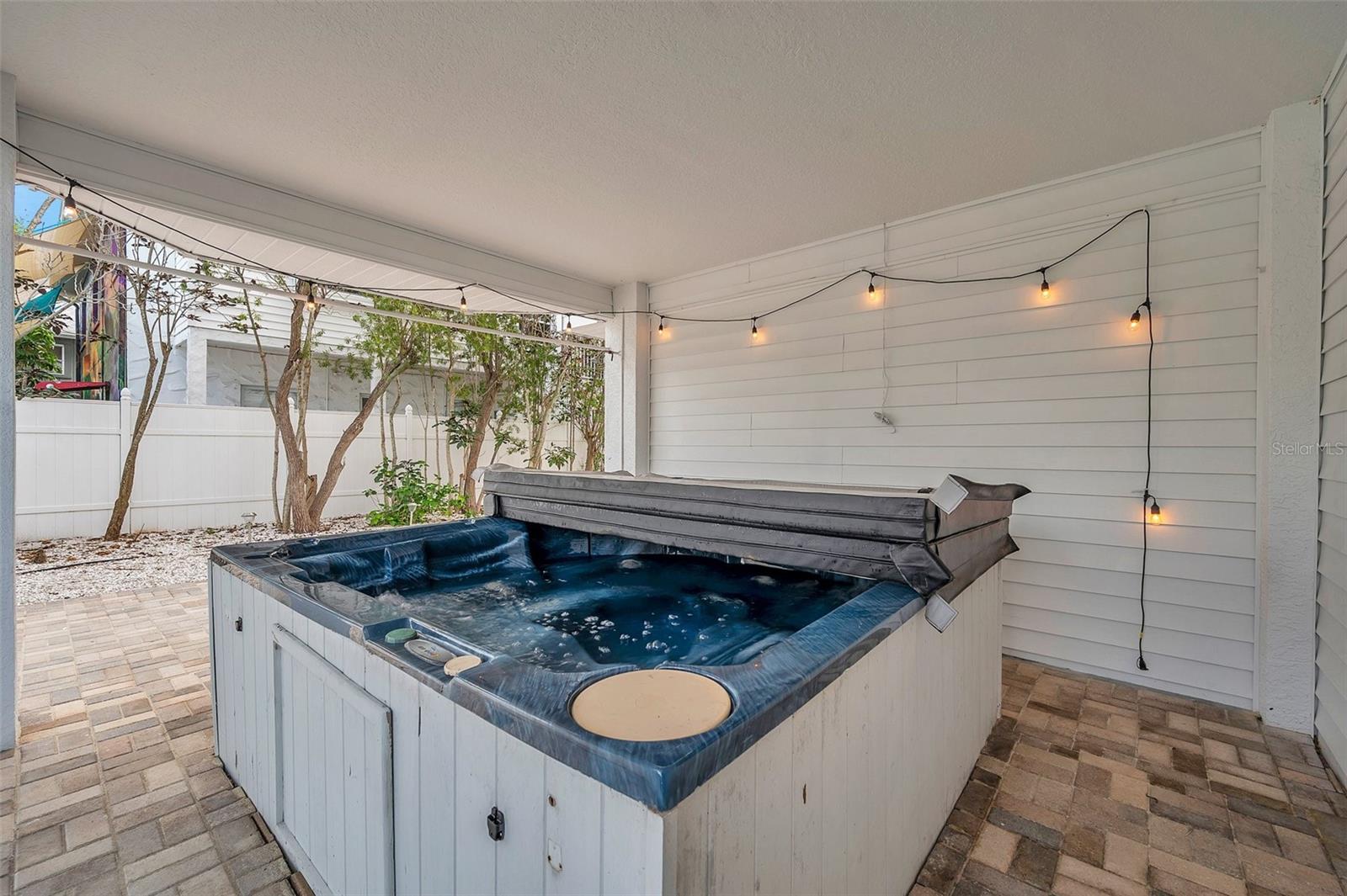 Image 24 of 37 For 7615 Coquina Way