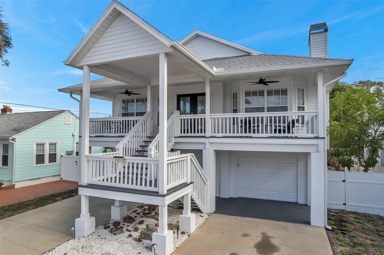 Image 3 of 37 For 7615 Coquina Way