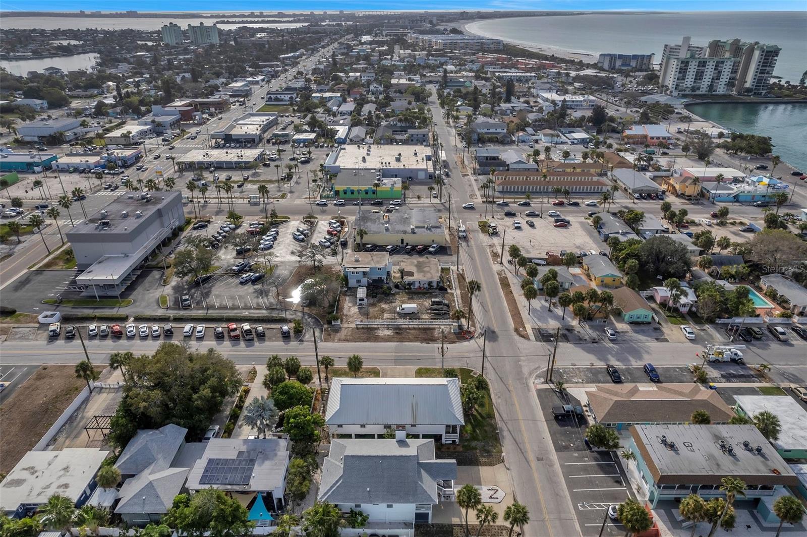 Image 32 of 37 For 7615 Coquina Way