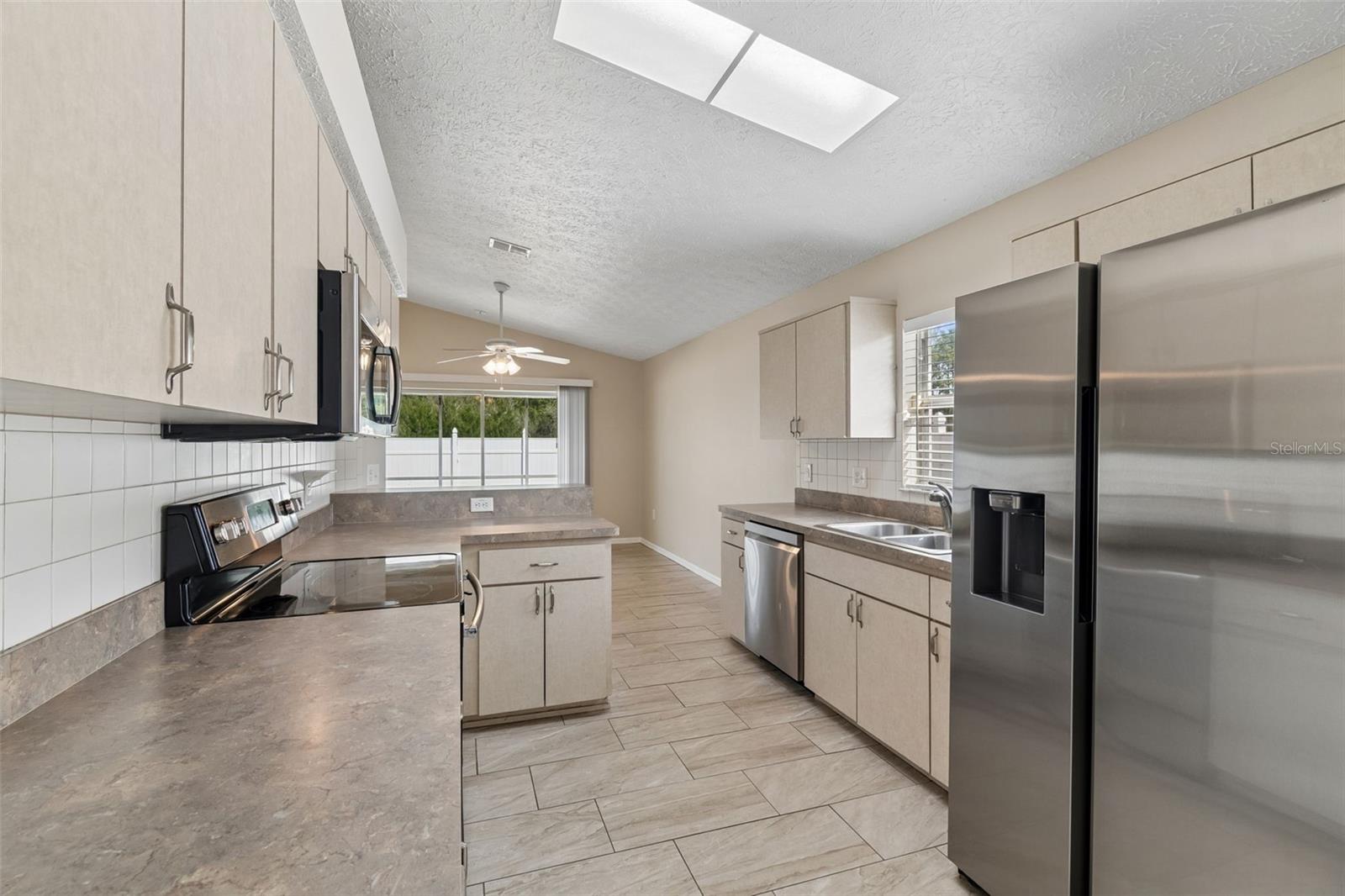 Image 25 of 53 For 7904 Floradora Drive