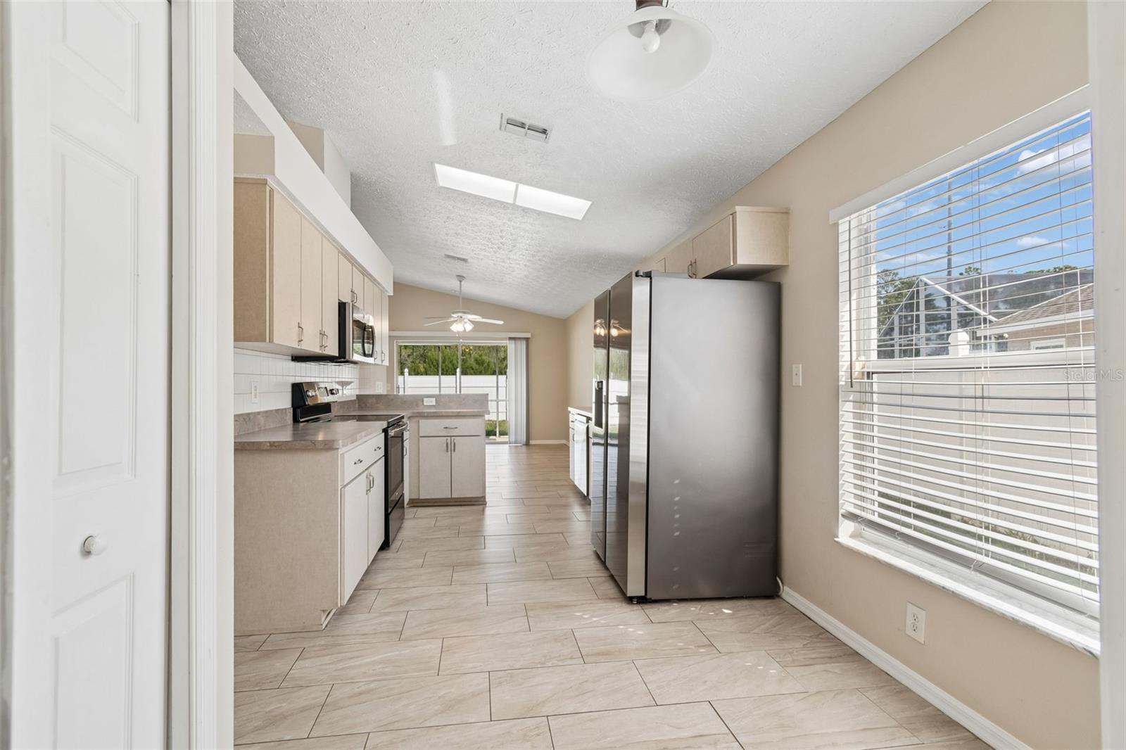 Image 27 of 53 For 7904 Floradora Drive