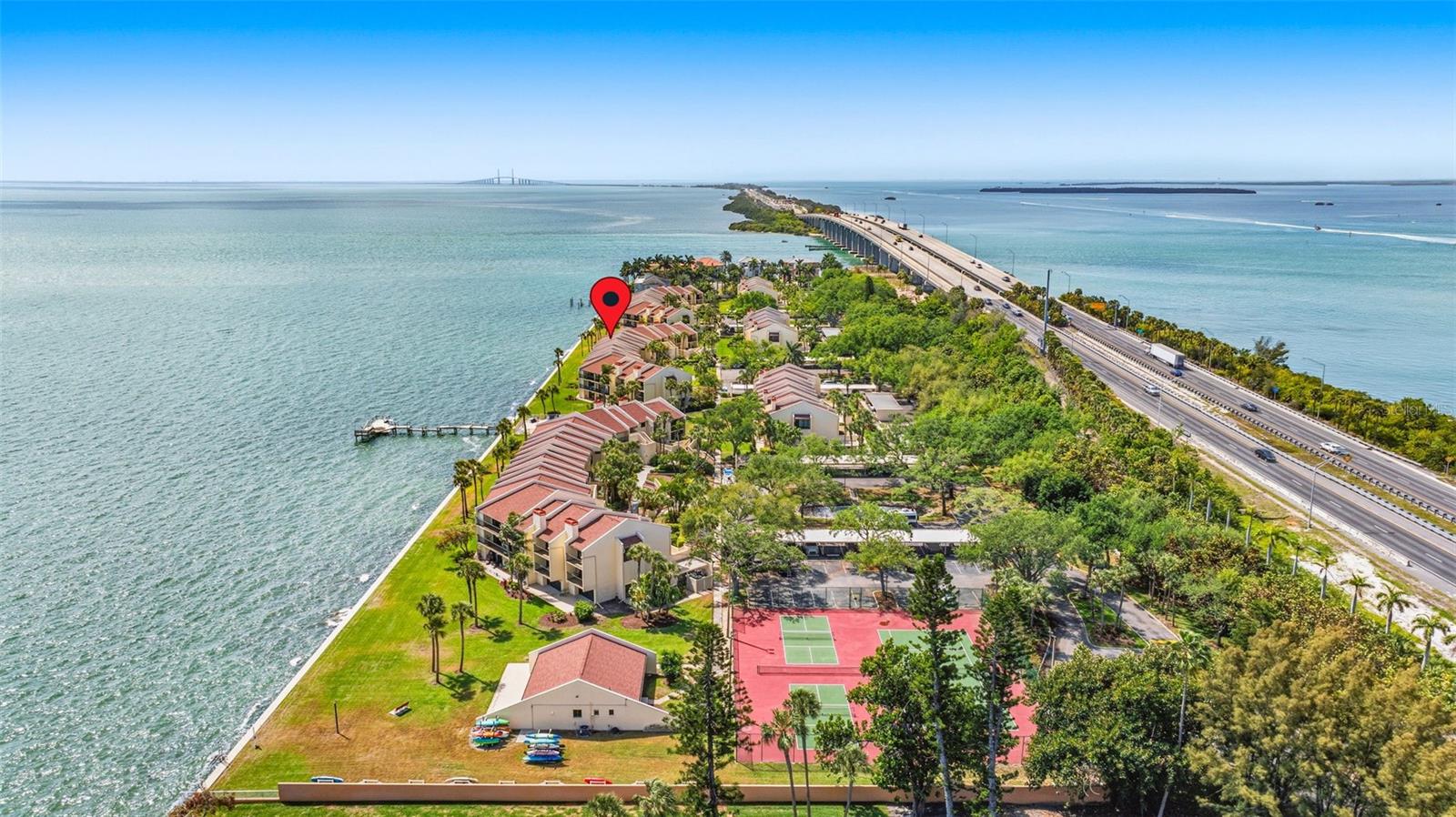 Image 12 of 45 For 7520 Sunshine Skyway Lane S T22
