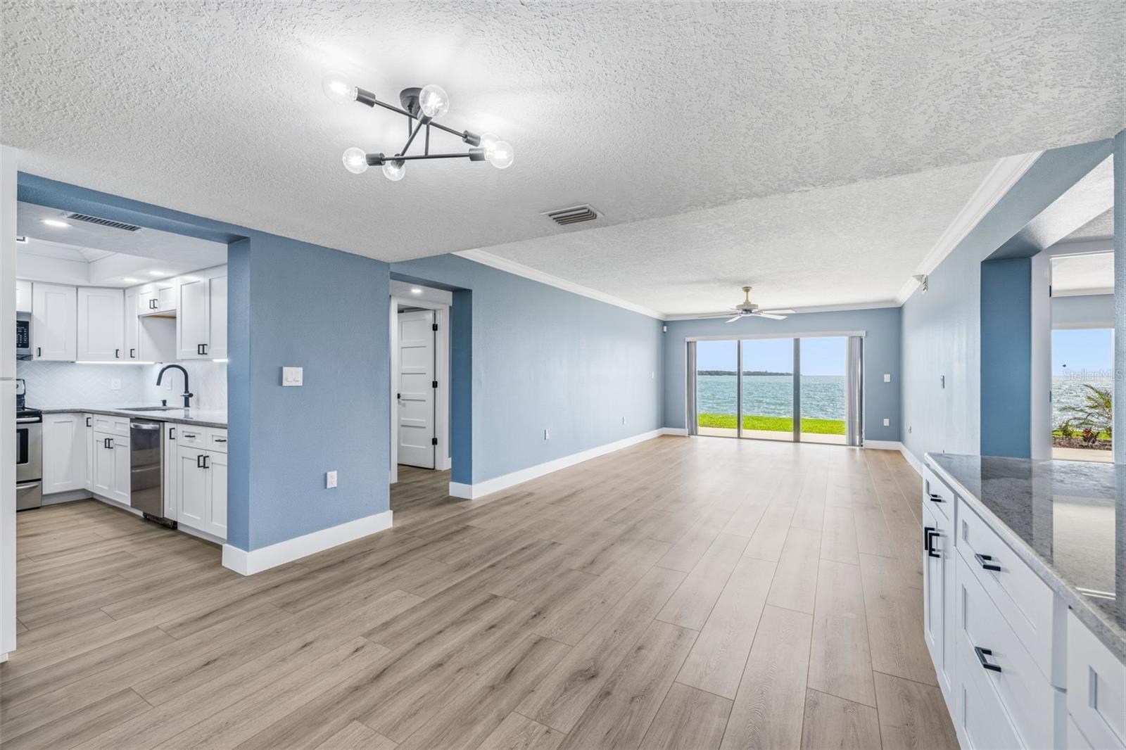 Image 20 of 45 For 7520 Sunshine Skyway Lane S T22