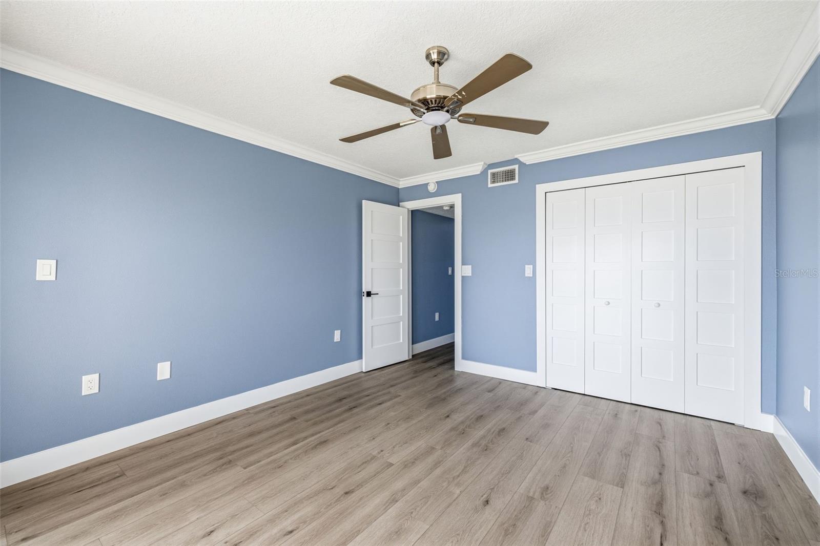 Image 30 of 45 For 7520 Sunshine Skyway Lane S T22