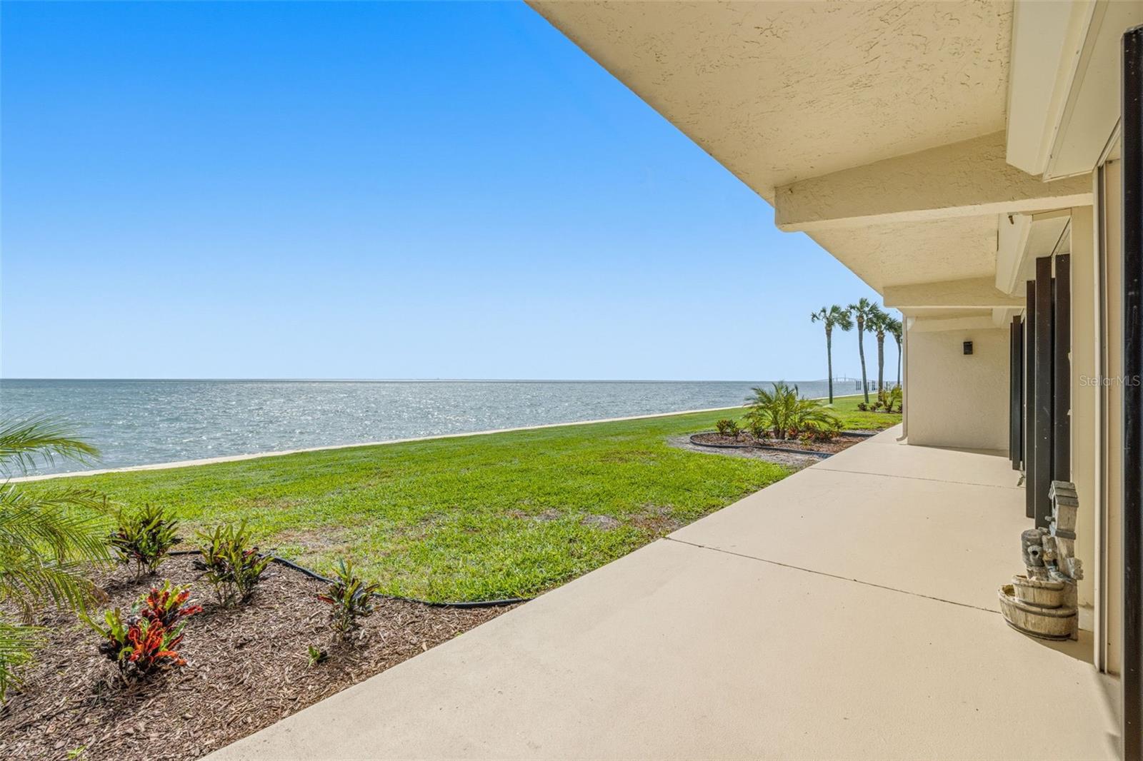 Image 37 of 45 For 7520 Sunshine Skyway Lane S T22