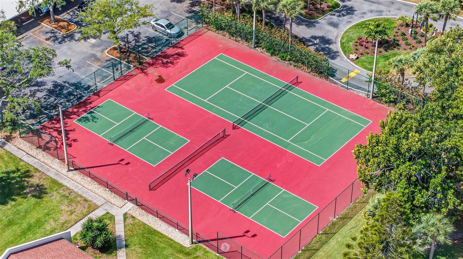 Image 42 of 45 For 7520 Sunshine Skyway Lane S T22