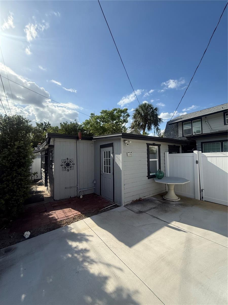 Details for 2606 1st Avenue S, ST PETERSBURG, FL 33712