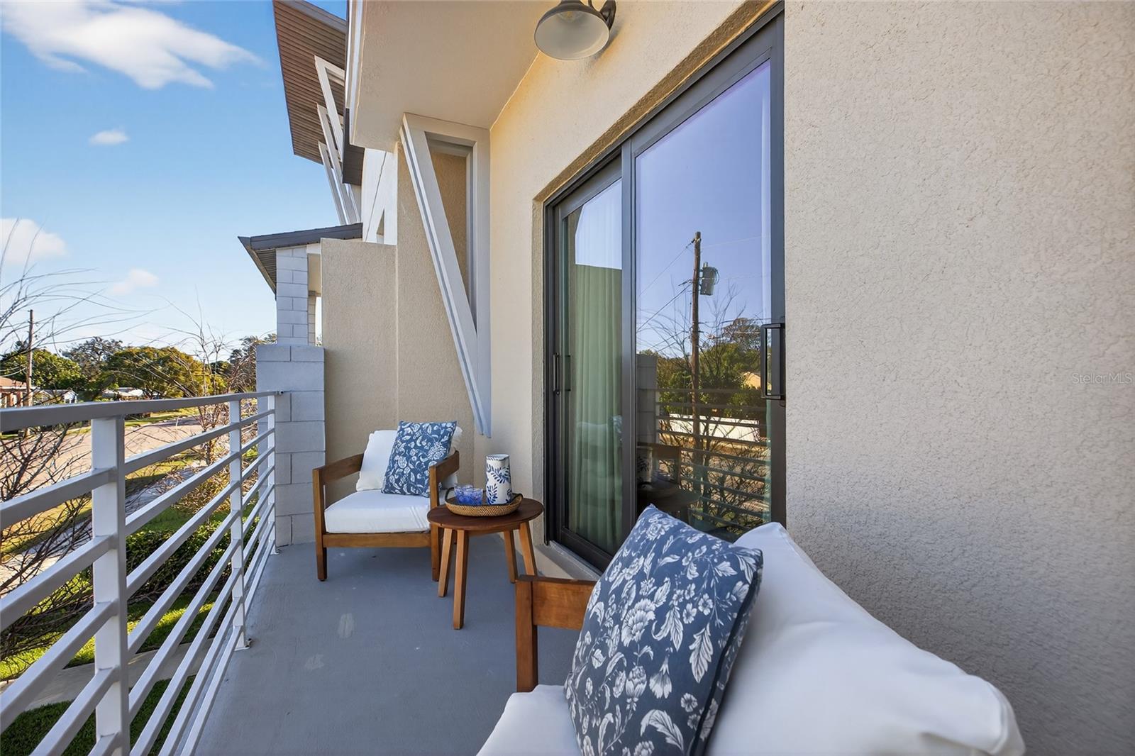 Image 22 of 65 For 2526 13th Avenue N