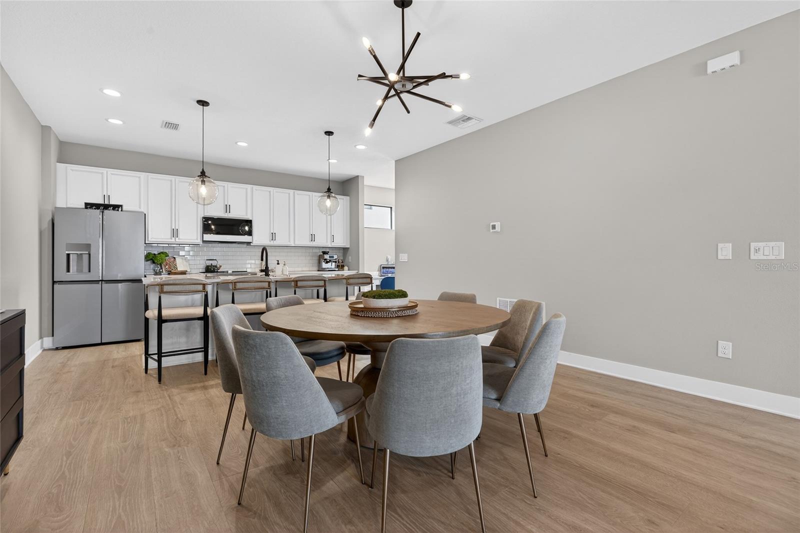 Image 26 of 65 For 2526 13th Avenue N