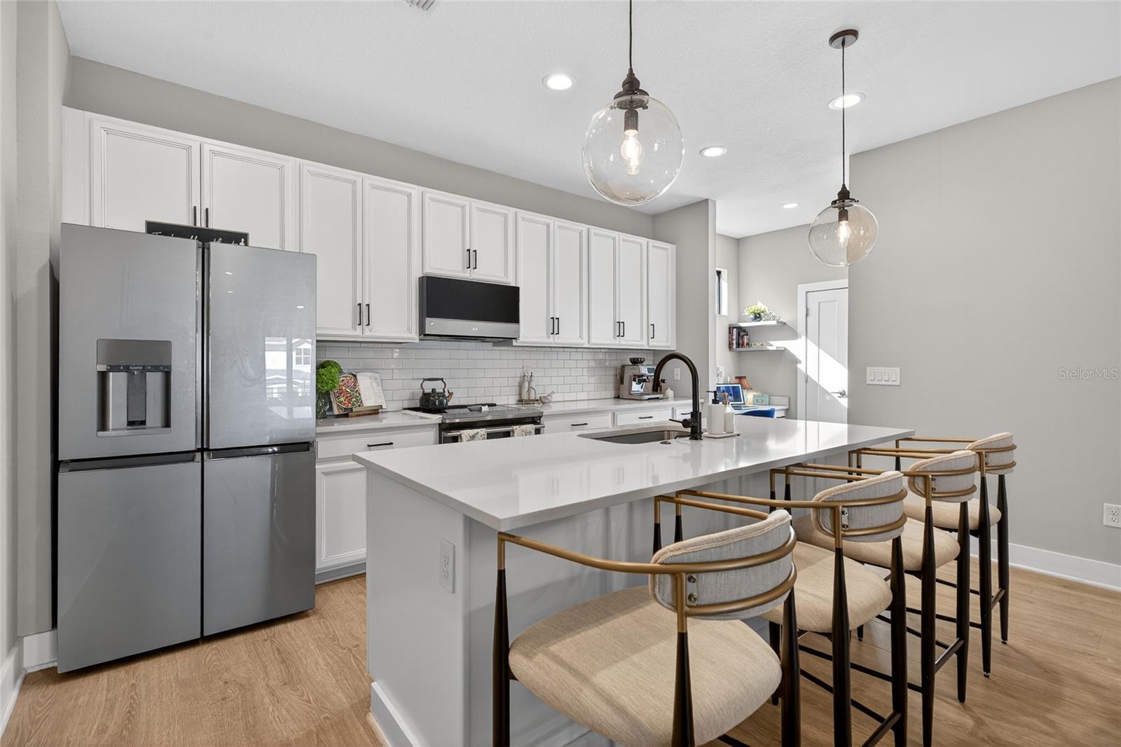 Image 28 of 65 For 2526 13th Avenue N