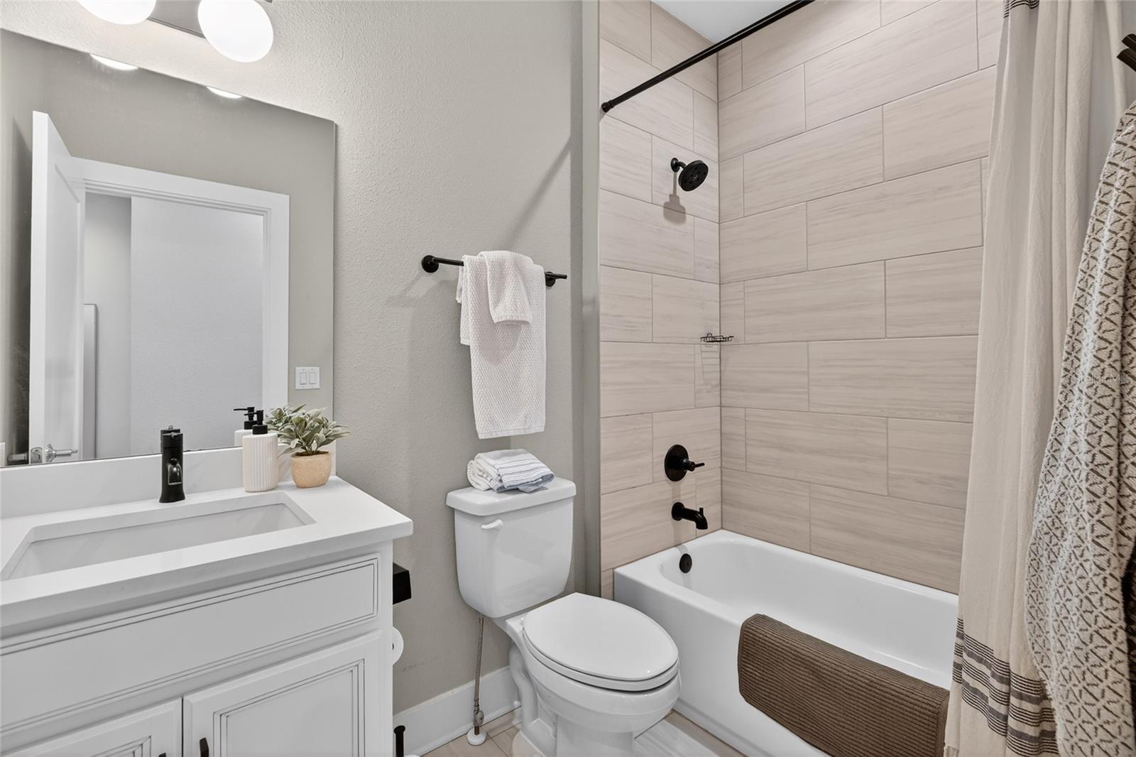 Image 50 of 65 For 2526 13th Avenue N