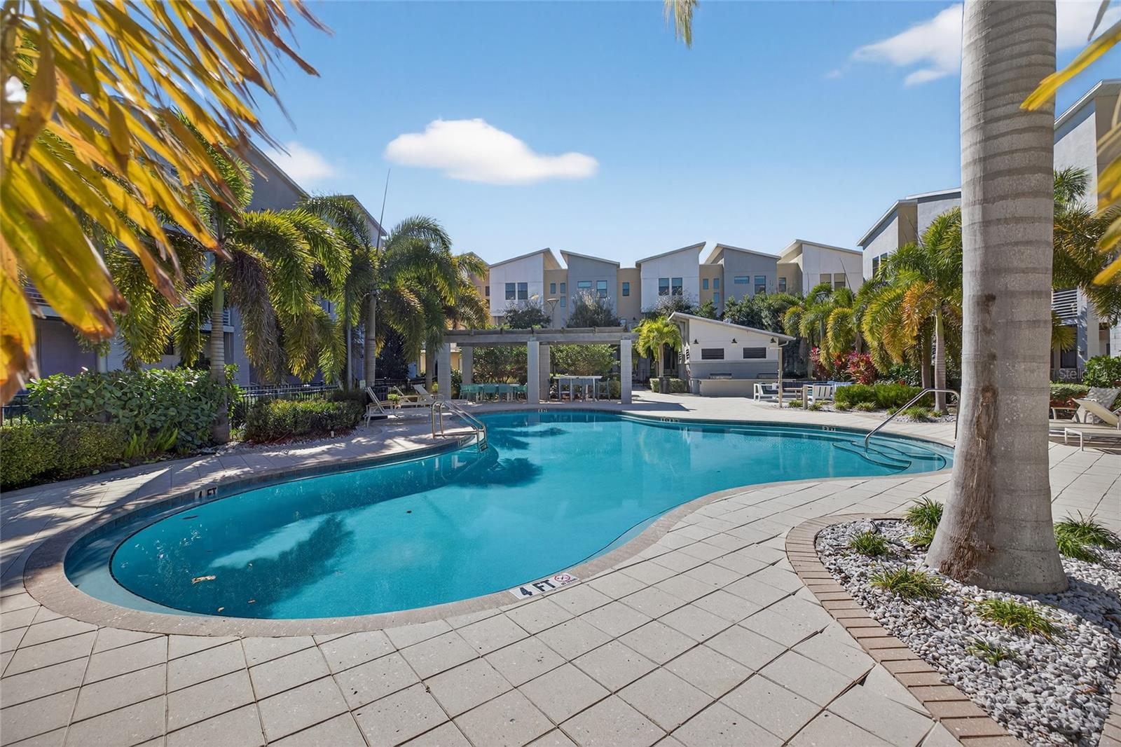 Image 54 of 65 For 2526 13th Avenue N