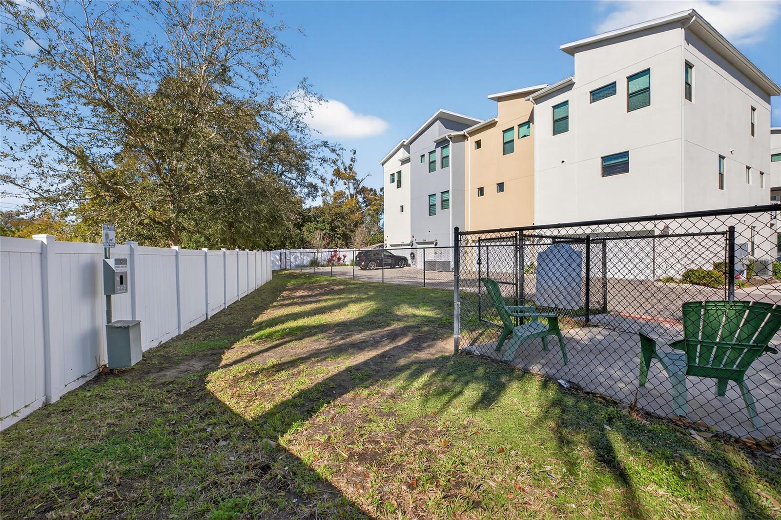 Image 61 of 65 For 2526 13th Avenue N