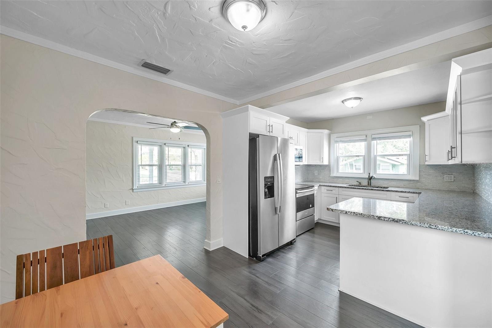 Image 10 of 26 For 4000 10th Avenue N