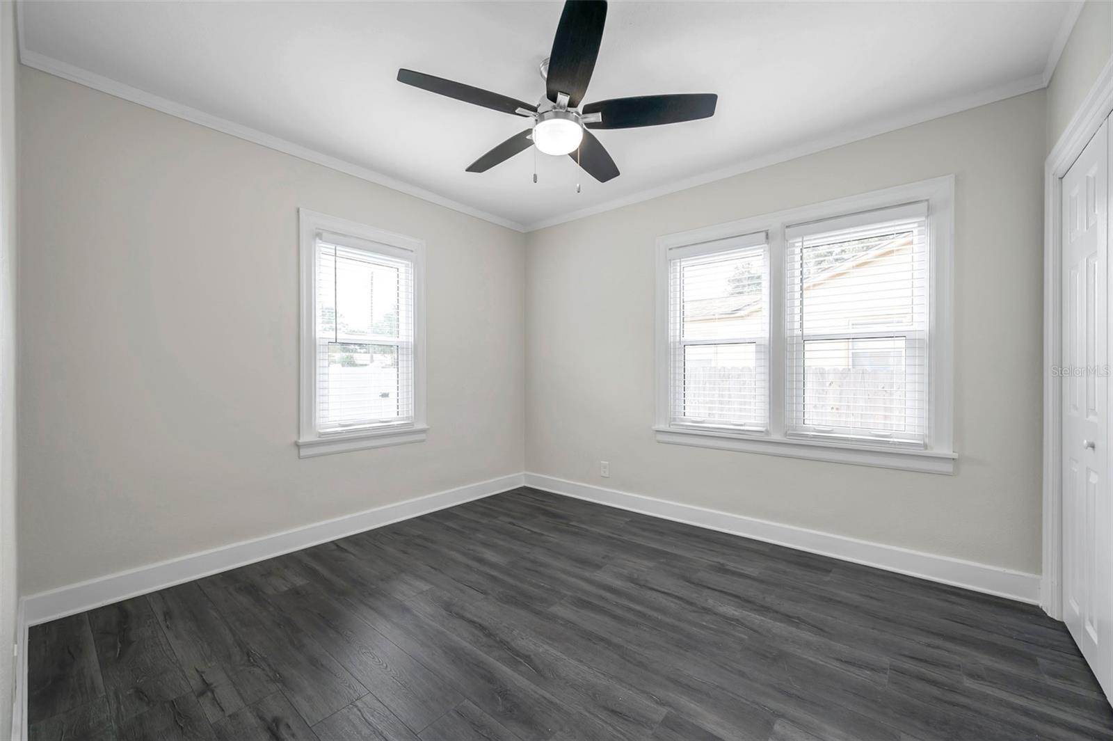 Image 19 of 26 For 4000 10th Avenue N