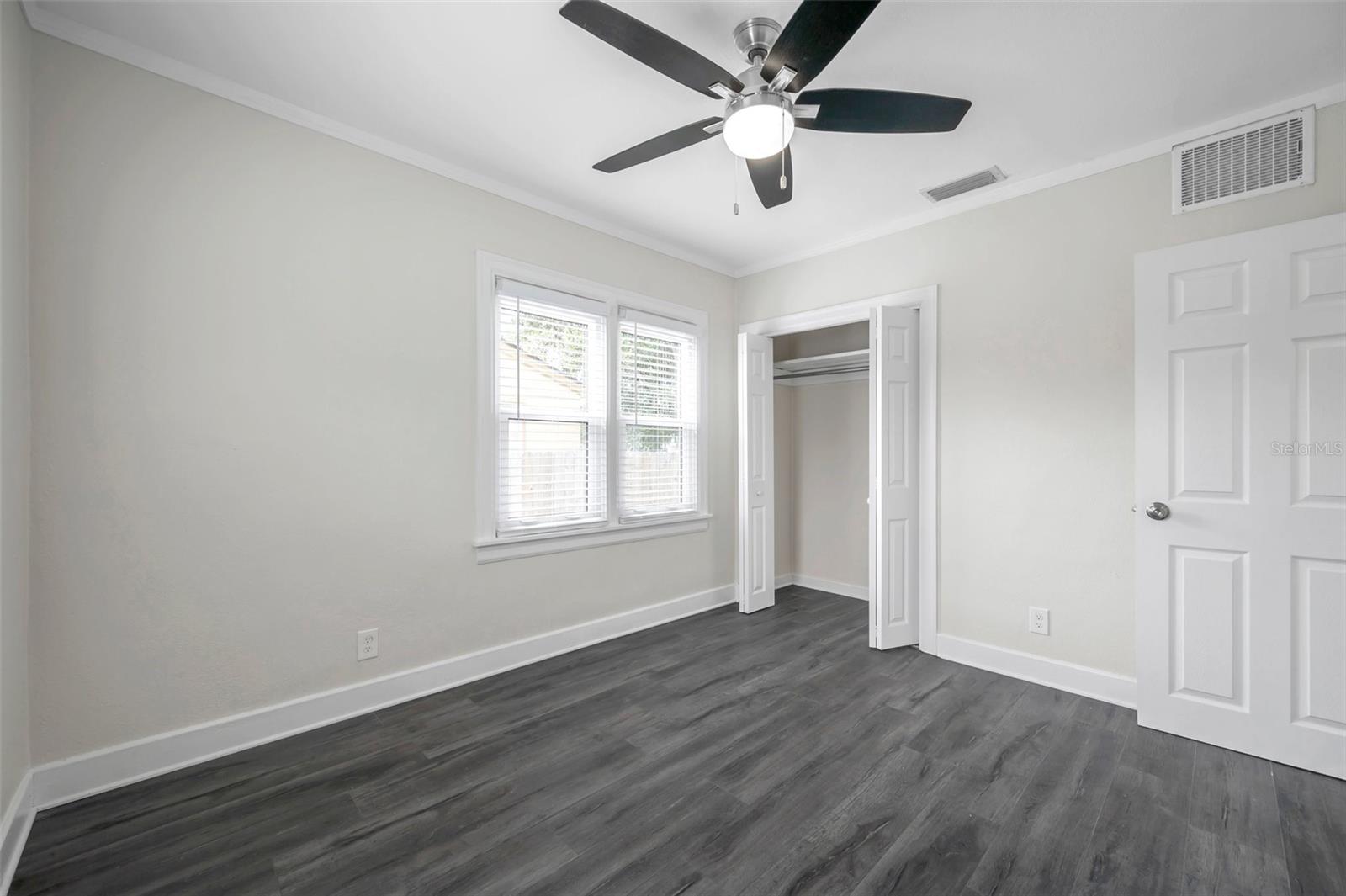 Image 20 of 26 For 4000 10th Avenue N