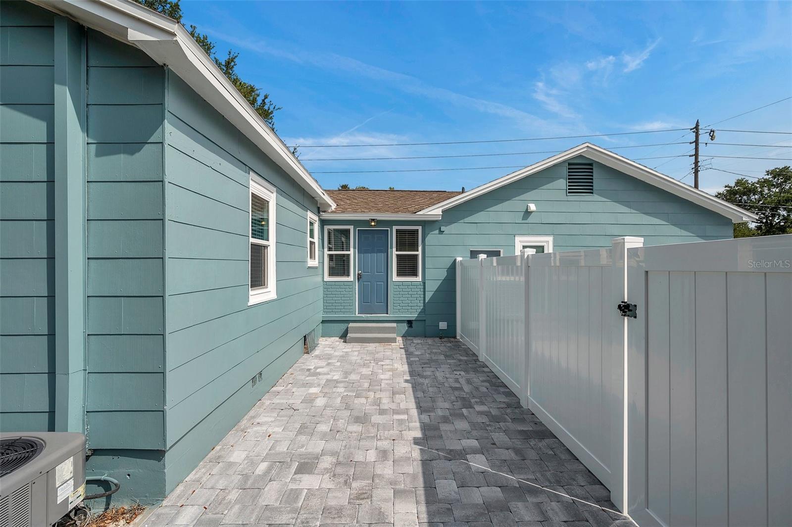 Image 23 of 26 For 4000 10th Avenue N