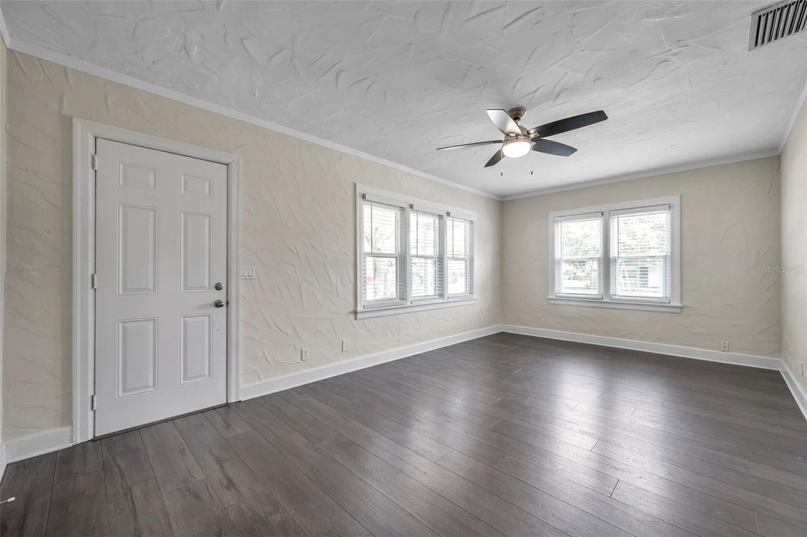 Image 7 of 26 For 4000 10th Avenue N